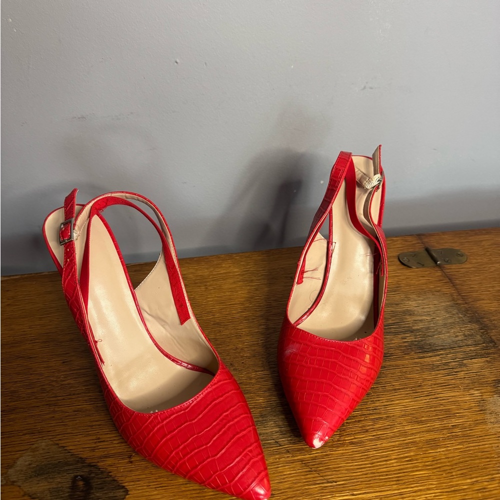 Red Croc-Embossed Slingback Heels - Picture 3 of 5